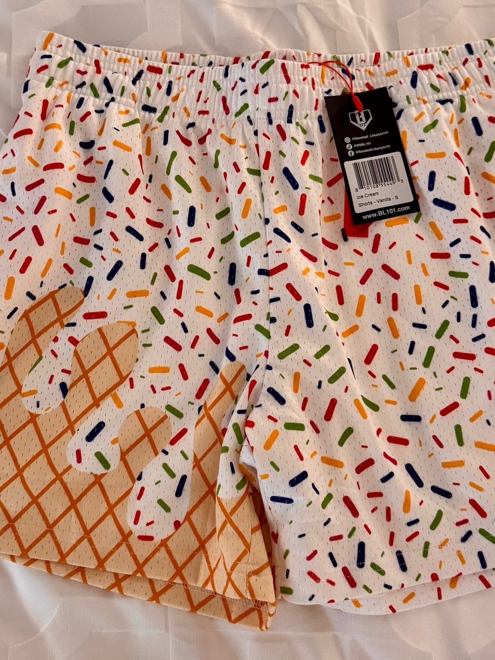 Baseball lifestyle Ice Cream Sprinkles Men's White Patterned Shorts